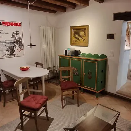 Ca Vittoria Apartment *